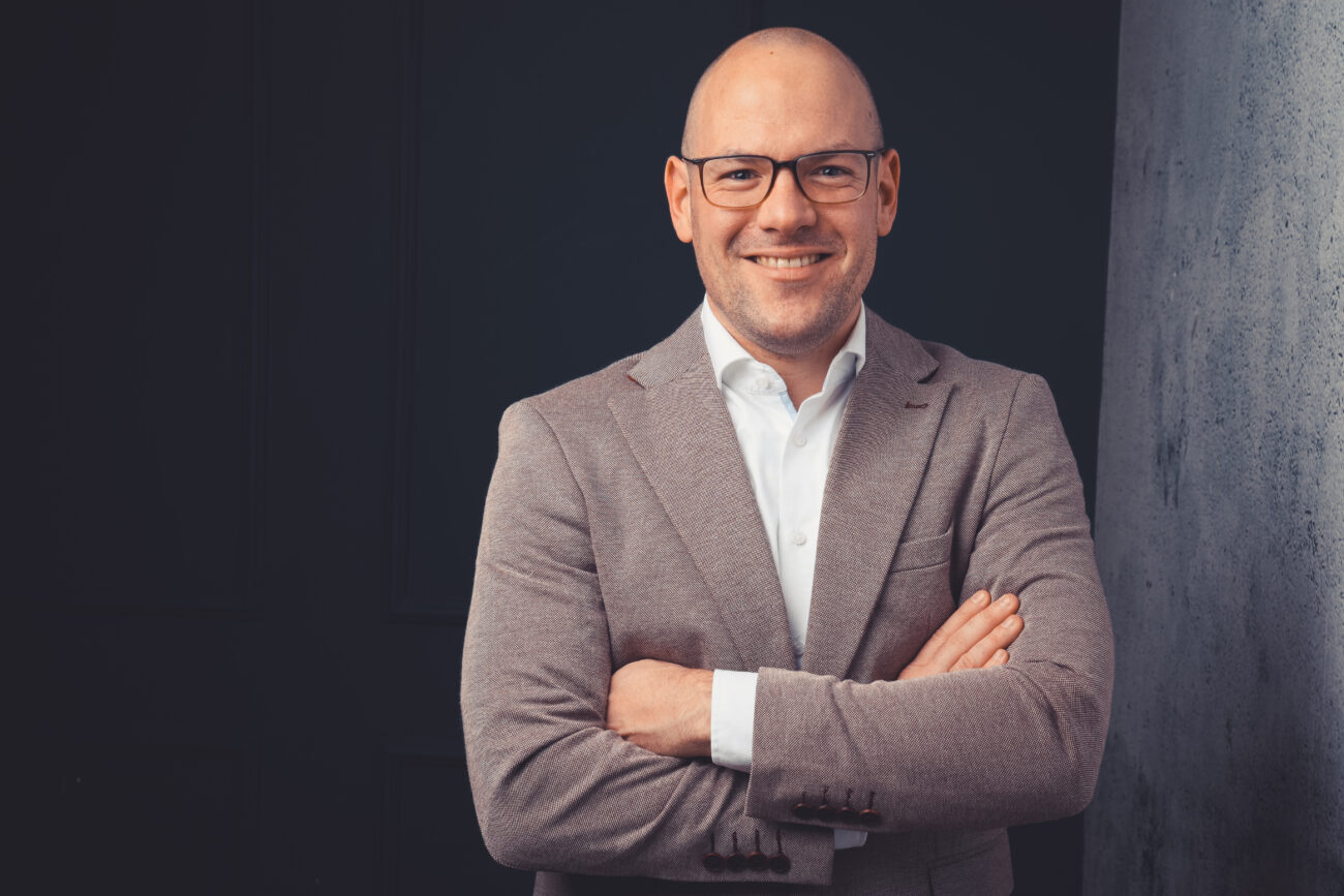 366A0246_1706279665411